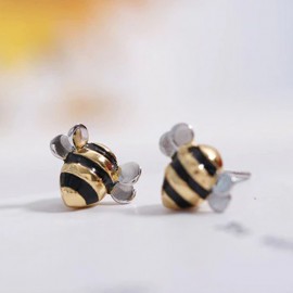 Paire de boucles d’oreilles avec abeille très mignonne en argent Sterling 925 vue devant