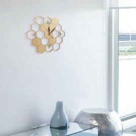 Horloge murale en bois coupée en forme d'abeille