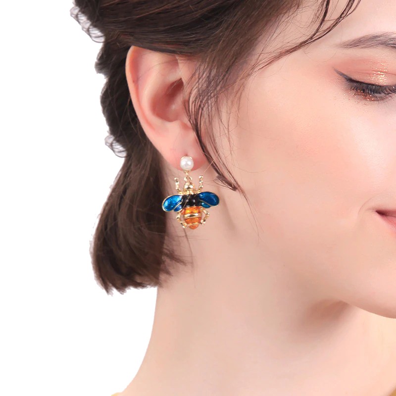 magnifiques boucles d'oreilles pendantes en cristal bleu